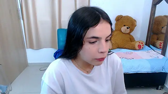  elenna online show from March 14, 2025, 5:24 pm