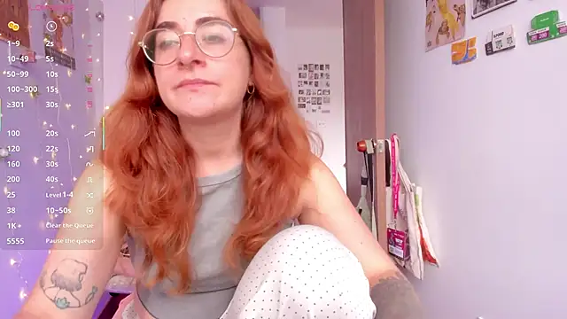 linda giggle online show from October 8, 2025, 2:07 pm