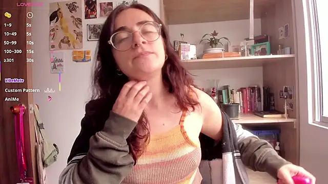 Snapshot of linda_giggle chatting on January 8, 2026, 2:01 pm linda giggle online show from January 8, 2026, 2:01 pm