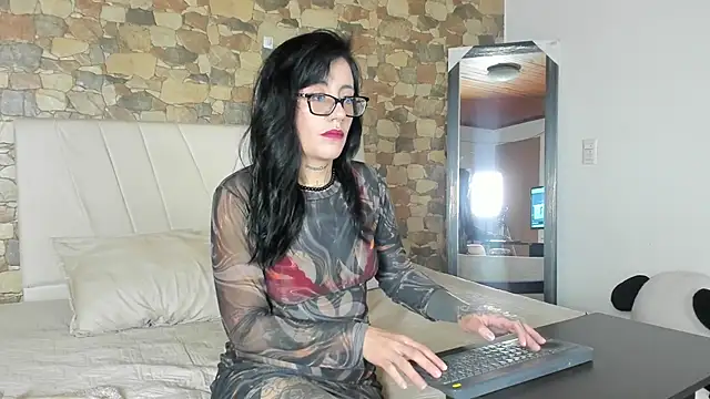 evaa-hall online show from May 30, 2026, 12:33 pm