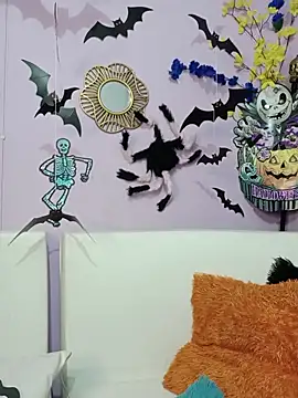 Snapshot of Deina_bunny chatting on October 8, 2025, 2:02 am Deina bunny online show from October 8, 2025, 2:02 am