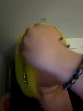 ThickAssRena online show from September 28, 2025, 8:21 am