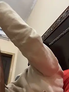 Snapshot of Shamang269 chatting on March 7, 2025, 3:18 pm Shamang269 online show from March 7, 2025, 3:18 pm