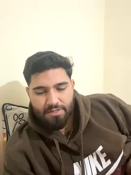 Snapshot of Shamang269 chatting on December 4, 2024, 1:58 pm Shamang269 online show from December 4, 2024, 1:58 pm