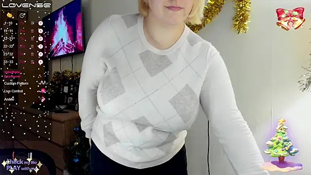 Snapshot of Christen_John_lover chatting on December 29, 2024, 5:33 pm Christen John lover online show from December 29, 2024, 5:33 pm