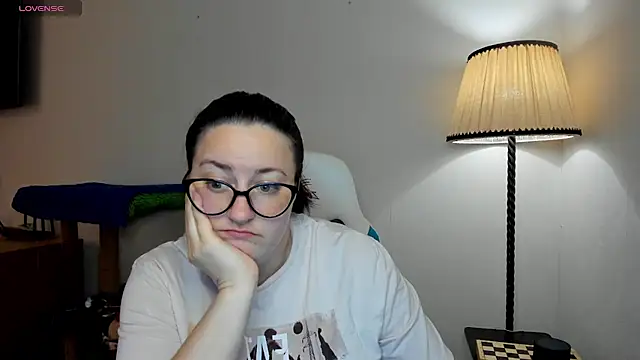Snapshot of Christen_John_lover chatting on October 15, 2025, 2:25 pm Christen John lover online show from October 15, 2025, 2:25 pm