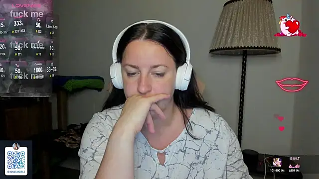 Snapshot of Christen_John_lover chatting on September 10, 2025, 8:52 pm Christen John lover online show from September 10, 2025, 8:52 pm