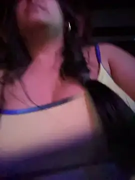 cami ortiz   online show from February 26, 2025, 3:14 am