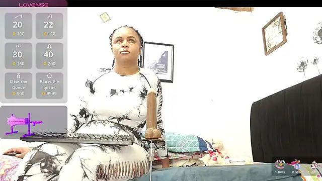 Snapshot of Kattara_Becky_ chatting on May 24, 2026, 4:56 am Kattara Becky online show from May 24, 2026, 4:56 am