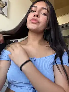 DaphneUwu online show from December 14, 2024, 12:11 pm