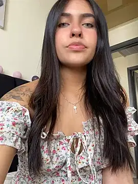 DaphneUwu online show from March 12, 2025, 2:45 pm