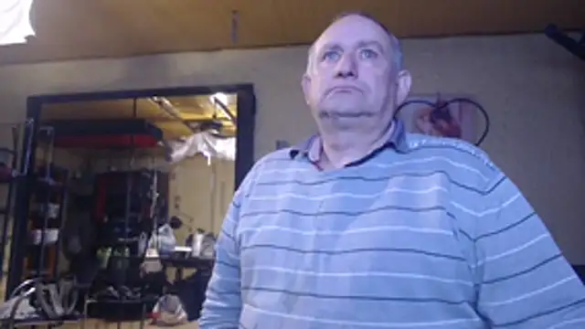 jeanlulu online show from November 17, 2025, 8:46 pm