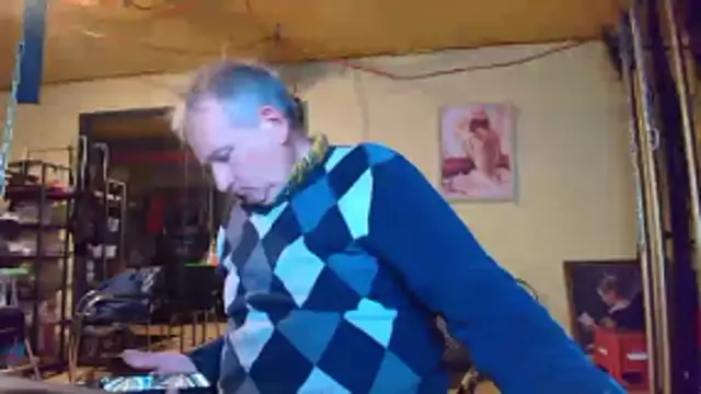 jeanlulu online show from May 14, 2026, 6:38 pm