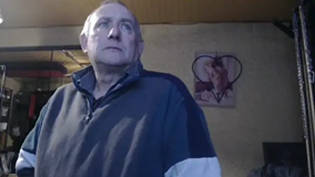 jeanlulu online show from December 3, 2025, 8:08 pm