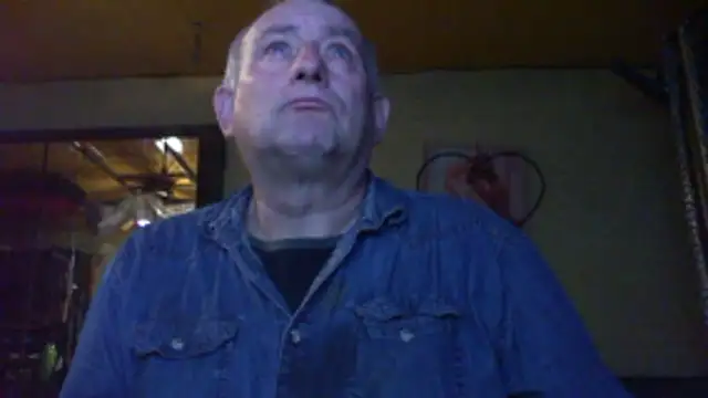 jeanlulu online show from November 10, 2025, 8:36 pm