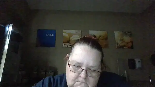 Snapshot of Hornybbw1978 chatting on December 6, 2024, 7:37 am Hornybbw1978 online show from December 6, 2024, 7:37 am