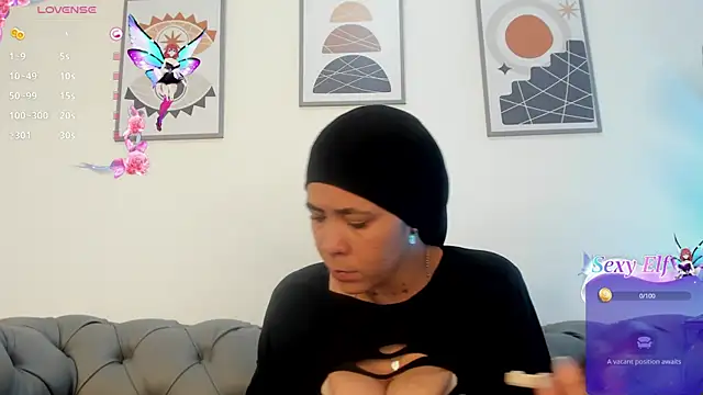 Snapshot of Dounia_nagi chatting on March 20, 2025, 1:46 am Dounia nagi online show from March 20, 2025, 1:46 am