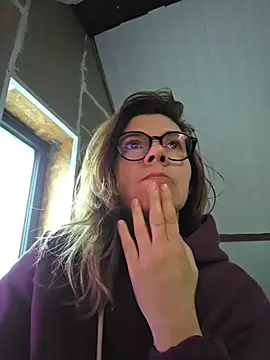 Snapshot of Lina_lou4 chatting on February 15, 2026, 3:44 pm Lina lou4 online show from February 15, 2026, 3:44 pm