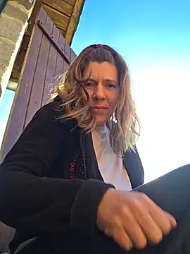 Lina lou4 online show from March 17, 2026, 7:11 am