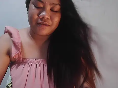 xxsam 69xx online show from October 8, 2025, 1:23 pm