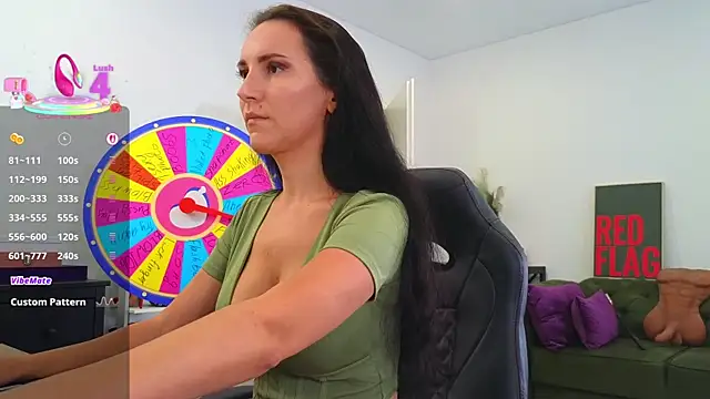 EvaKeks online show from September 14, 2025, 5:24 pm