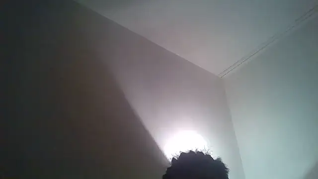 Momo690x online show from March 23, 2026, 9:03 pm