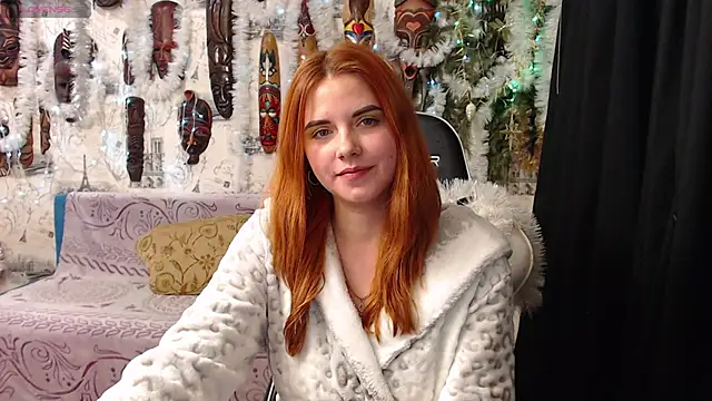 CrazyLaGirl online show from January 4, 2025, 10:45 pm