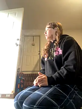 Snapshot of Dakota_02 chatting on September 29, 2025, 12:55 pm Dakota 02 online show from September 29, 2025, 12:55 pm