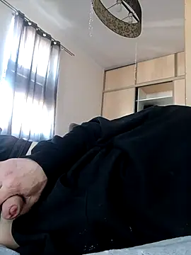 Snapshot of Roman0798 chatting on February 28, 2025, 9:36 am Roman0798 online show from February 28, 2025, 9:36 am