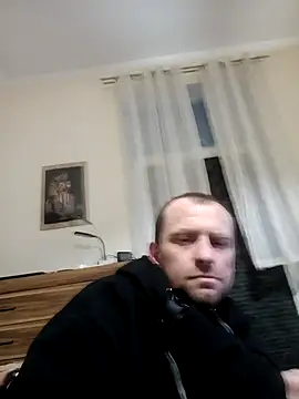 Snapshot of Roman0798 chatting on March 18, 2025, 8:05 pm Roman0798 online show from March 18, 2025, 8:05 pm