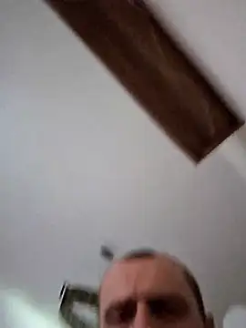 Snapshot of Roman0798 chatting on October 8, 2025, 12:39 pm Roman0798 online show from October 8, 2025, 12:39 pm