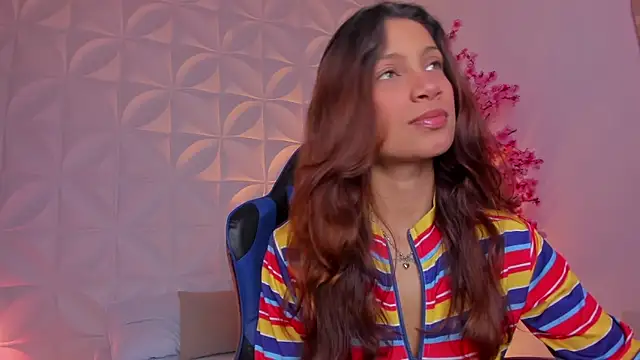 Snapshot of cora_22 chatting on February 24, 2026, 1:01 pm cora 22 online show from February 24, 2026, 1:01 pm