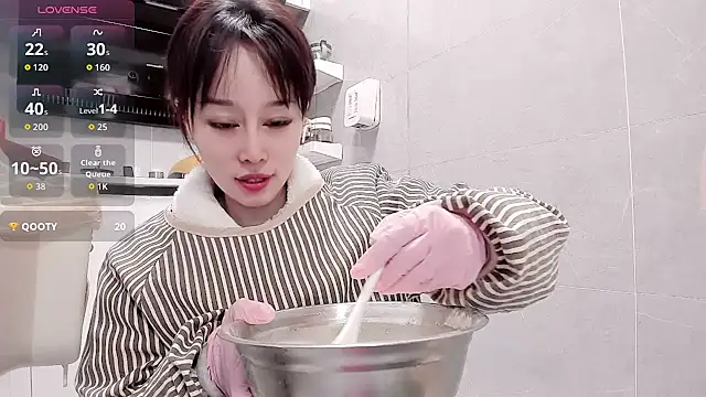 Snapshot of Vivian-6 chatting on February 27, 2026, 1:50 am Vivian-6 online show from February 27, 2026, 1:50 am