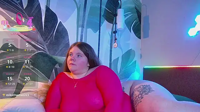 RubyValen online show from April 8, 2026, 1:29 am