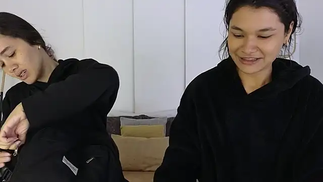 Snapshot of sexychanell_18 chatting on February 13, 2026, 1:33 pm sexychanell 18 online show from February 13, 2026, 1:33 pm