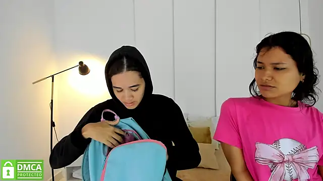 sexychanell 18 online show from March 9, 2025, 12:42 pm