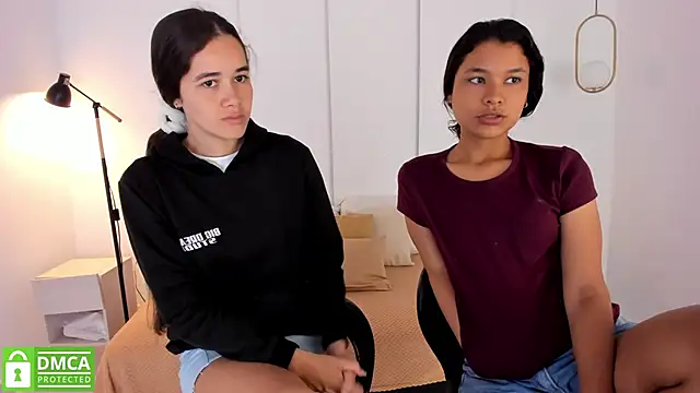 sexychanell 18 online show from March 22, 2025, 12:46 pm