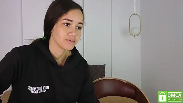 sexychanell 18 online show from September 28, 2025, 1:18 pm