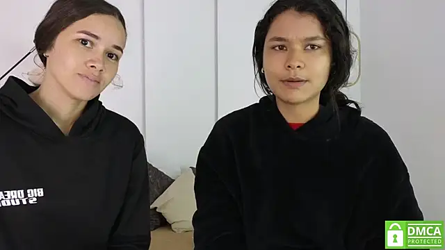 sexychanell 18 online show from September 26, 2025, 1:07 pm