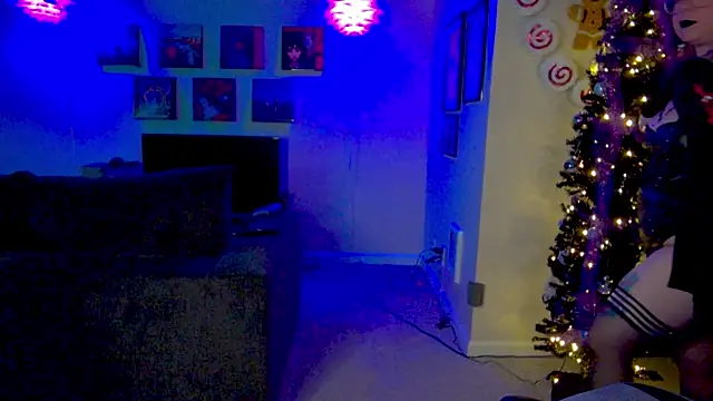 KiraSpitQueen online show from December 15, 2025, 4:51 am