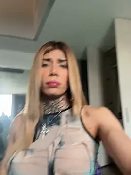 caroline cossei online show from March 31, 2026, 8:22 pm