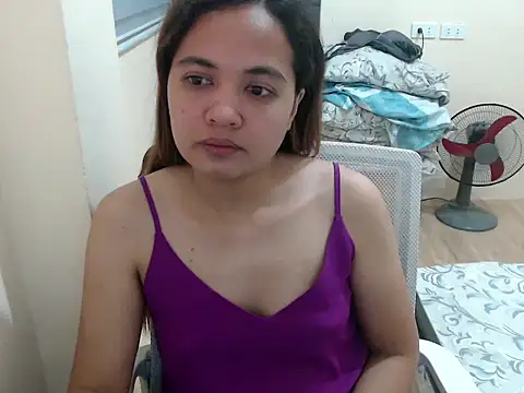 xTheLastVIRGINx online show from March 17, 2026, 12:52 pm