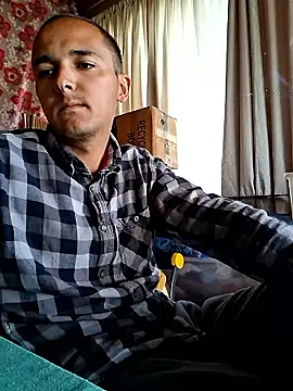 Vyrgin boy online show from May 11, 2026, 9:54 am