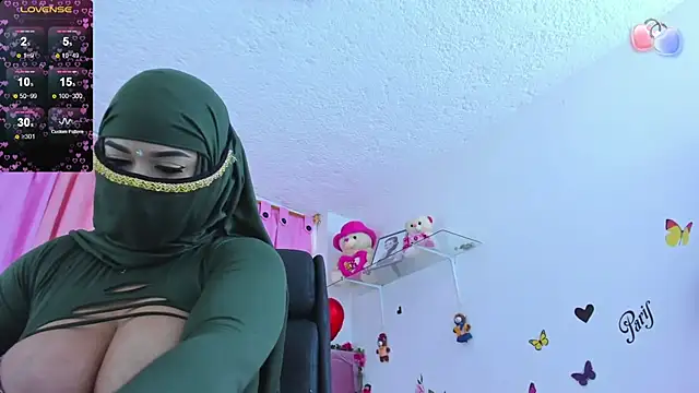 Snapshot of azahara_nagi chatting on January 24, 2025, 3:24 pm azahara nagi online show from January 24, 2025, 3:24 pm