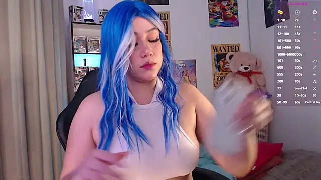 Emmy Ruiz online show from March 3, 2026, 3:24 am