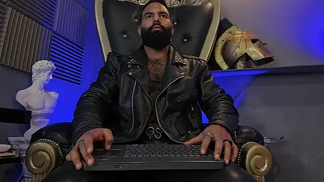 BeardAndrew online show from November 14, 2025, 2:15 am