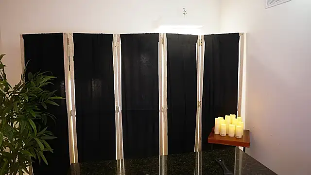 Scarlett collins02 online show from December 22, 2025, 3:17 am