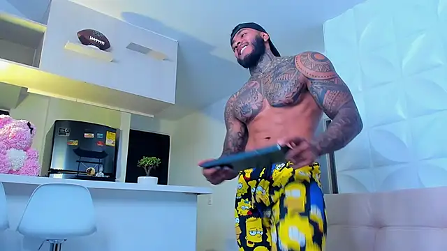 Snapshot of muscle_man16 chatting on January 31, 2025, 2:48 am muscle man16 online show from January 31, 2025, 2:48 am