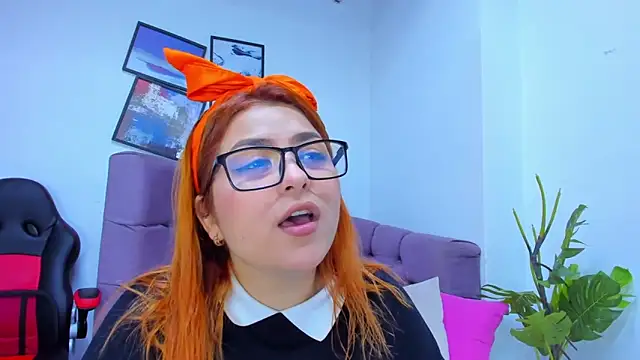 Gretta Queen online show from October 3, 2025, 4:19 pm