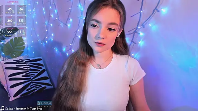 xwiuiwx online show from March 20, 2025, 8:51 pm